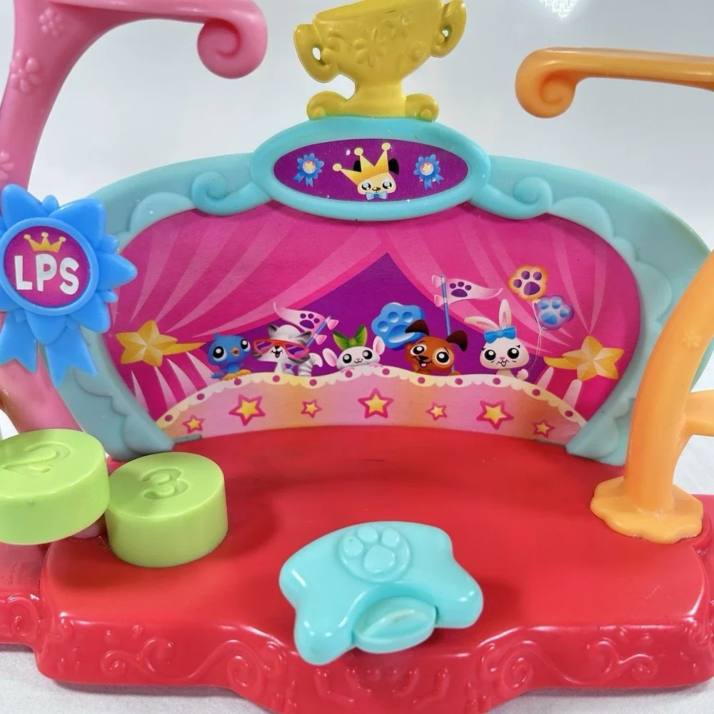 Littlest Pet Shop Tricks 'N Talents Show Playset Pretend Play CLEAN